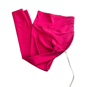 Athleta Elation Shine Leggings 

Waist 25
outseam 35.5